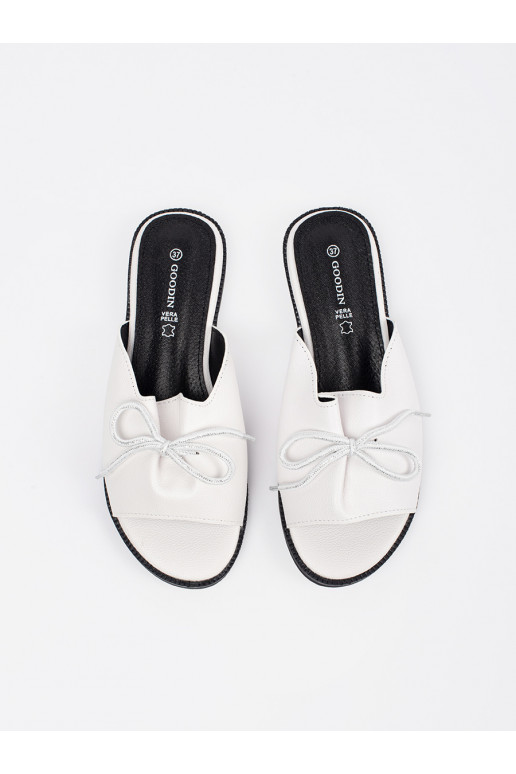 Zueiße Farbe Hausschuhe płaksie mit einer Schleife Zueiße Farbe Hausschuhe płaksie mit einer Schleife