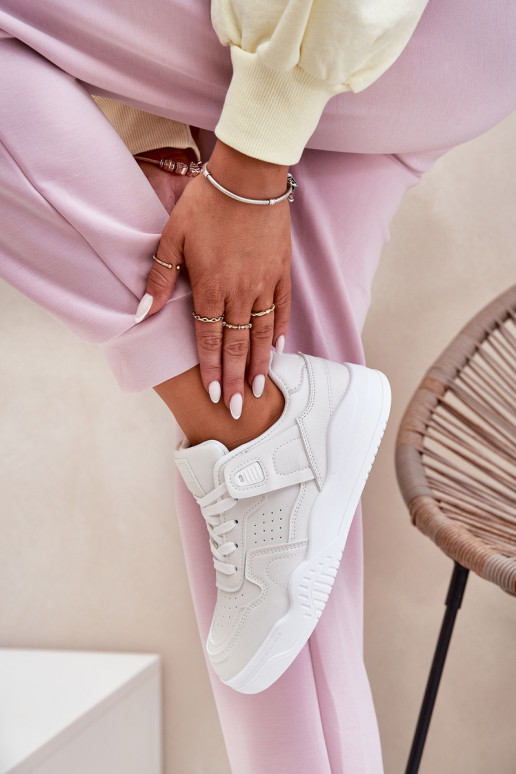 Turnschuhe Sneakers Stilvollllschuhe Feminin aus Öko-Leder Zueiße Farbe Telisiria