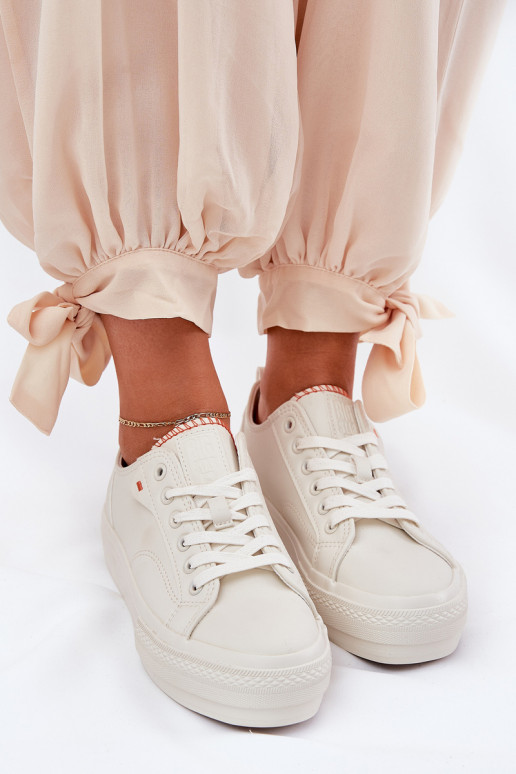 Freizeitschuhe mit einer Plattform aus Öko-Leder Big Star RR274A297 elfenbeinfarbe Freizeitschuhe mit einer Plattform aus Öko-Leder Big Star RR274A297 elfenbeinfarbe