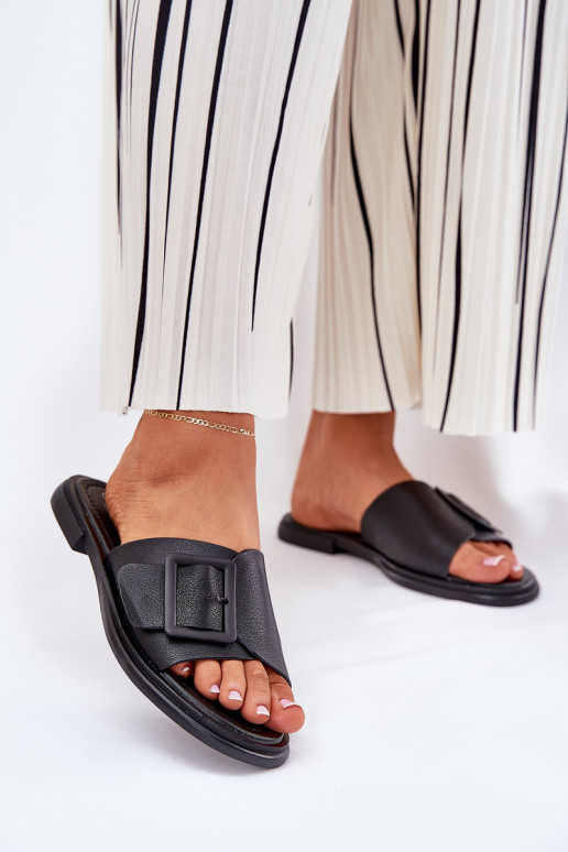 Lederhausschuhe Feminin mit Schnallen D&A SJ2302-01 schZuarze Farbe Lederhausschuhe Feminin mit Schnallen D&A SJ2302-01 schZuarze Farbe