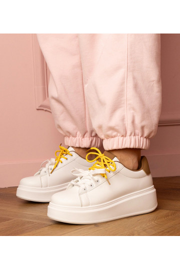 Weiß-braune Sportsneaker...