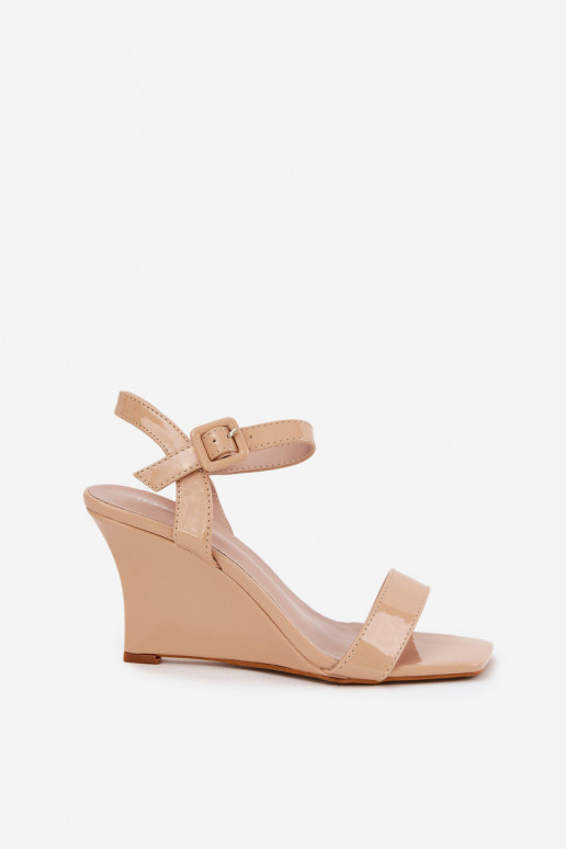 Lackierte Sandalen für Damen Auf einem Keil Nude Vliraya