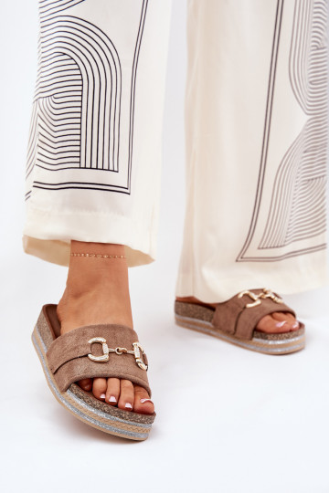 Damen-Pantoletten mit Plattform, goldenen Details und Glitzer in Chaki Morisela 2