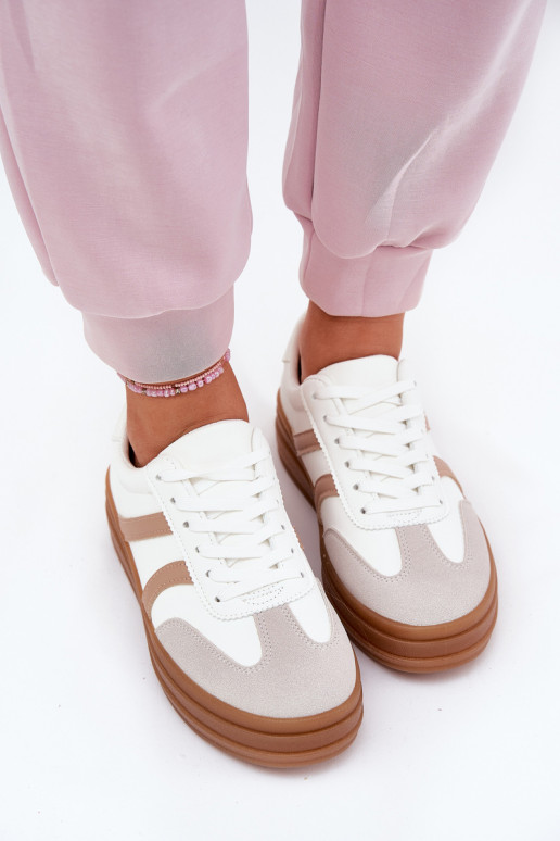 Sneakers Stilvollllschuhe Feminin mit einer Plattform Zueiße Farbe Tolianna