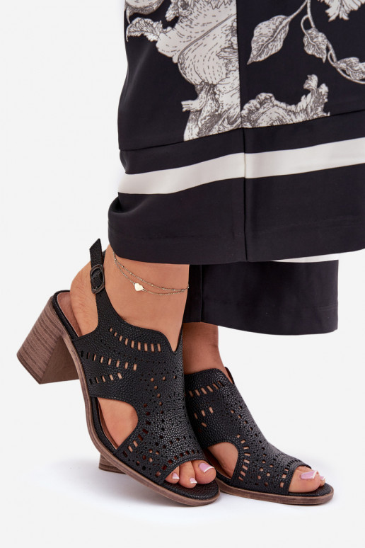 mit durchbrochenen Elementen Damen-Sandalen mit hohen Absätzen schZuarze Farbe Tosine