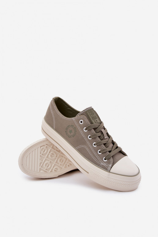 Freizeitschuhe für Herren mit einer Plattform Big Star RR174325 grüne Farbe