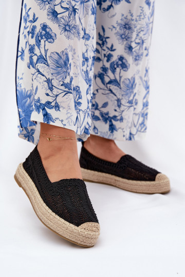 Espadrilles mit einer Plattform Vinceza 17392 schZuarze Farbe