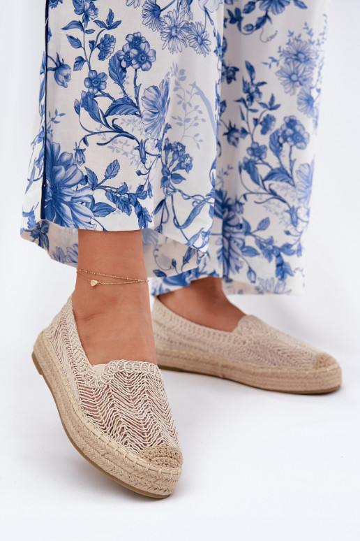 Espadrilles mit einer Plattform Vinceza 17392 Beige