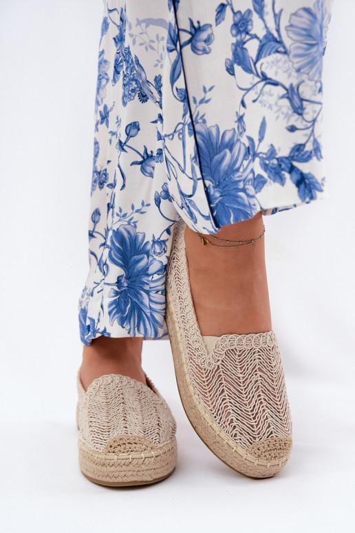 Espadrilles mit einer Plattform Vinceza 17392 Beige