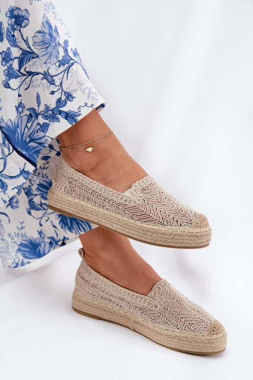 Espadrilles mit einer Plattform Vinceza 17392 Beige