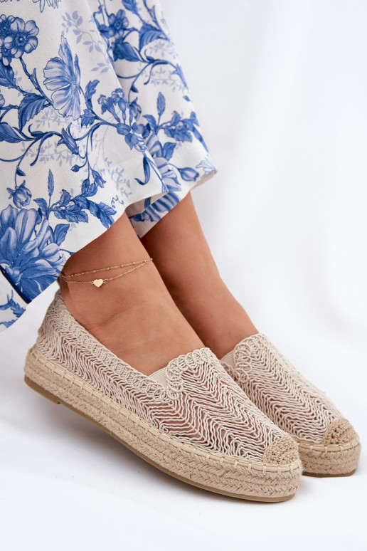 Espadrilles mit einer Plattform Vinceza 17392 Beige