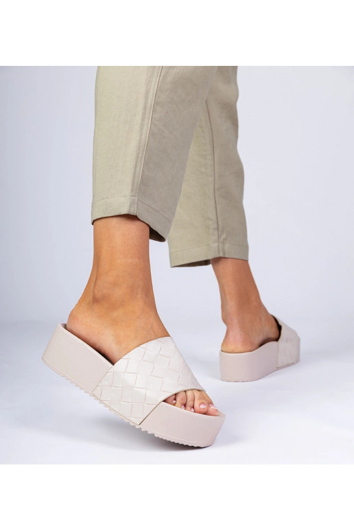 Beige Damen Hausschuhe mit Mustern...