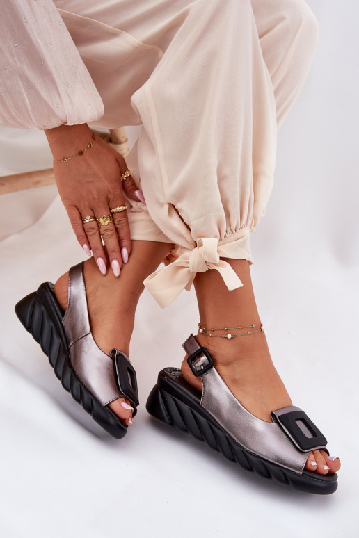 Damensandalen Feminin Auf einem Keil mit Dekoration Artiker 56C2158 graue Farbe Damensandalen Feminin Auf einem Keil mit Dekoration Artiker 56C2158 graue Farbe