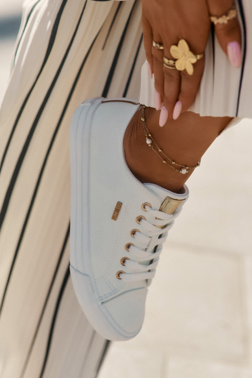 Damen weiße Freizeitschuhe aus Kunstleder Big Star RR274748 Damen weiße Freizeitschuhe aus Kunstleder Big Star RR274748