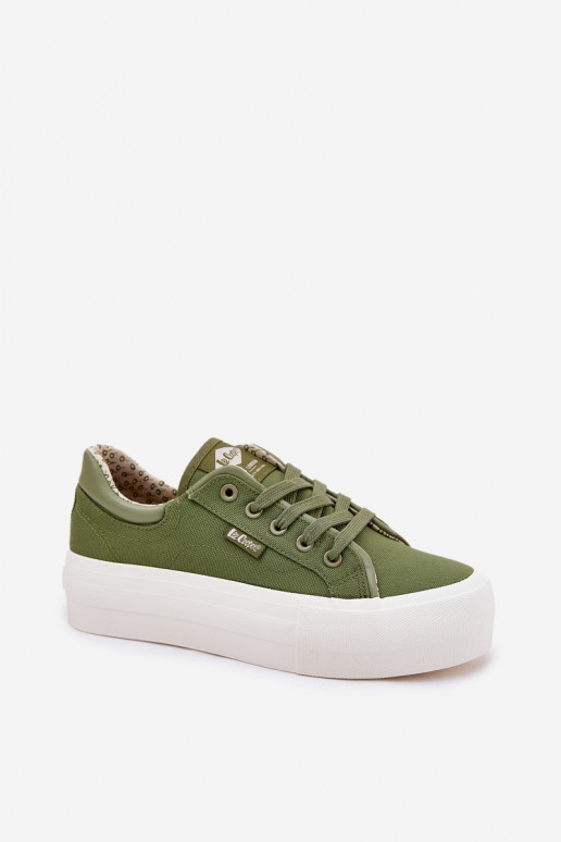 Freizeitschuhe mit einer Plattform Lee Cooper LCIN-25-31-3449L grüne Farbe