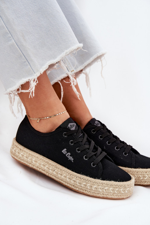 Freizeitschuhe Mit Zopf Lee Cooper LCIN-25-44-3216 schZuarze Farbe