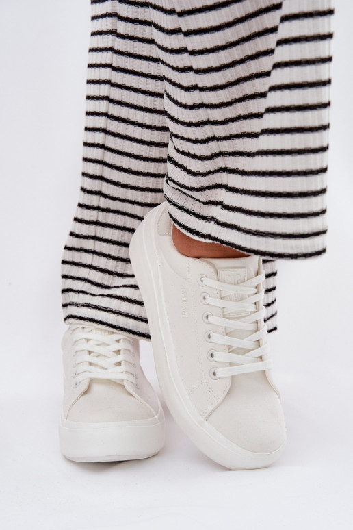 Freizeitschuhe mit einer Plattform Big Star RR274463 Zueiße Farbe  Freizeitschuhe mit einer Plattform Big Star RR274463 Zueiße Farbe