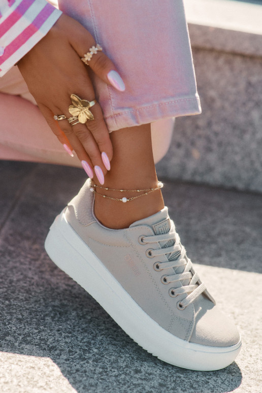 Freizeitschuhe mit einer Plattform Big Star RR274465 Beige  Freizeitschuhe mit einer Plattform Big Star RR274465 Beige