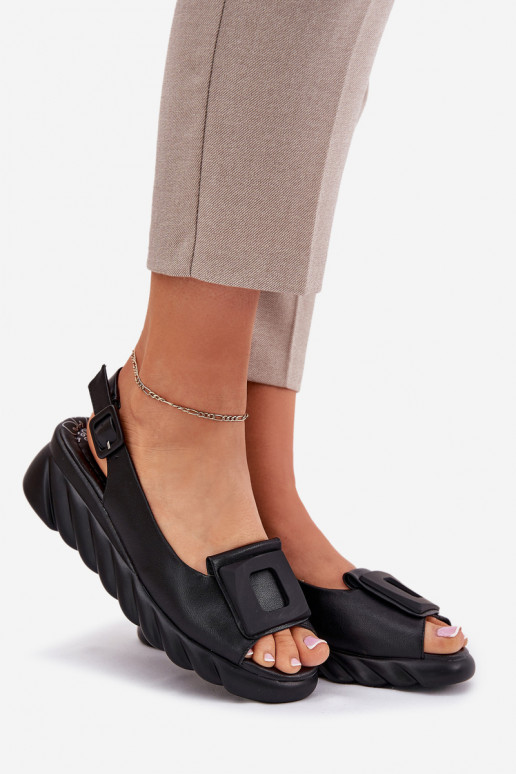 Damensandalen Feminin Auf einem Keil mit Dekoration Artiker 56C2156 schZuarze Farbe Damensandalen Feminin Auf einem Keil mit Dekoration Artiker 56C2156 schZuarze Farbe