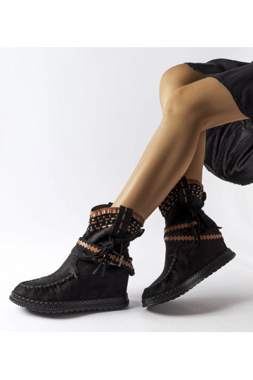 Schwarze Plattformstiefel, „Beausoleil"