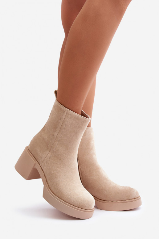 Damen-Warmstiefel in Sandfarbe mit... Damen-Warmstiefel in Sandfarbe mit...
