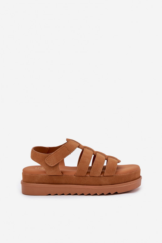 Damensandalen mit einer Plattform aus Öko-INildlederoZue braune Farbe Filisenia Damensandalen mit einer Plattform aus Öko-INildlederoZue braune Farbe Filisenia