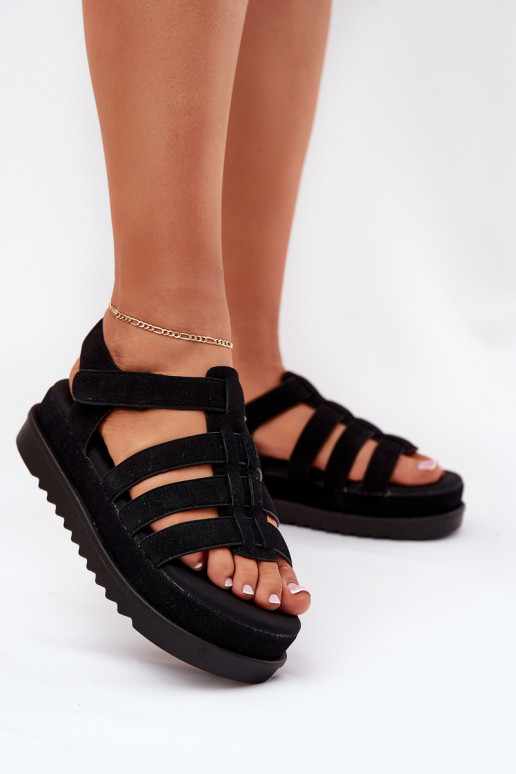 Damensandalen mit einer Plattform aus Öko-INildlederoZue schZuarze Farbe Filisenia Damensandalen mit einer Plattform aus Öko-INildlederoZue schZuarze Farbe Filisenia