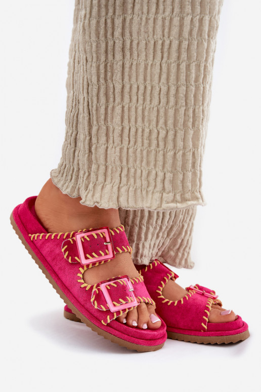 Damenhausschuhe mit Schnallen I Ozdobnym Obszyciem pinke Farbe Visley