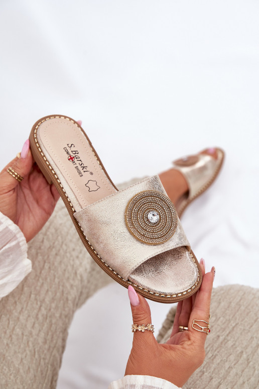 Damenhausschuhe mit breiten Absätzen mit Ornamenten S.Barski KV51-013 goldene Farbe