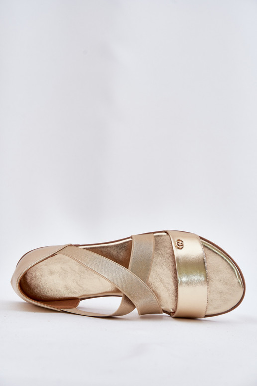 Flache Sandalen für Damen Z Elastycznymi Paskami goldene Farbe Es mussrinea Flache Sandalen für Damen Z Elastycznymi Paskami goldene Farbe Es mussrinea