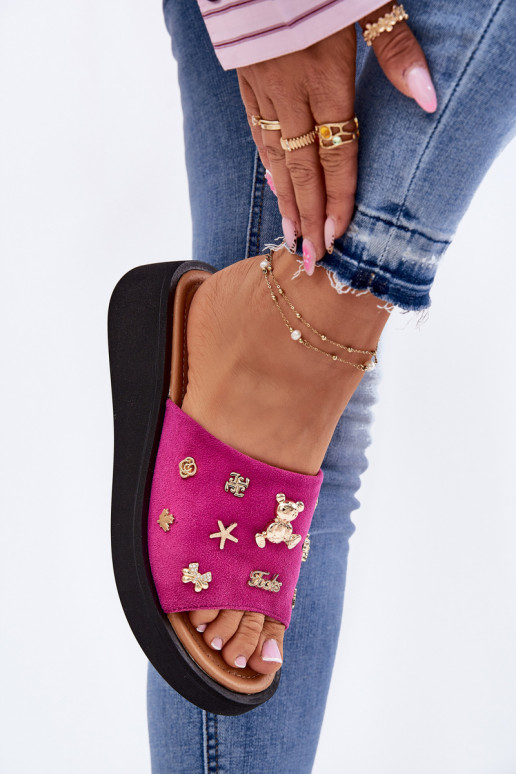 INildleder-Hausschuhe für Damen Z Przypinkami Vinceza 66741 pinke Farbe INildleder-Hausschuhe für Damen Z Przypinkami Vinceza 66741 pinke Farbe