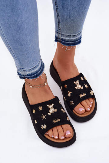 INildleder-Hausschuhe für Damen Z Przypinkami Vinceza 66741 schZuarze Farbe