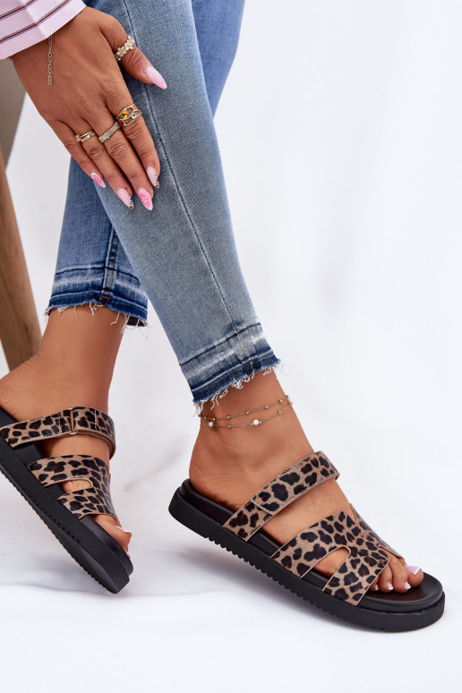 Damenhausschuhe Z mit Klebeverschlussem Vinceza 17401 mit Leopardenfellmuster