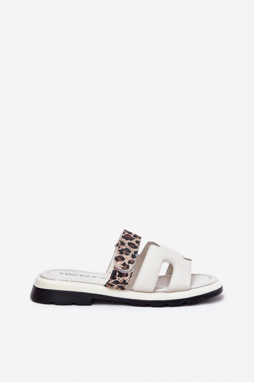 Lederhausschuhe Feminin Z mit Klebeverschlussem mit Leopardenfellmuster Vinceza 66769 elfenbeinfarbe Lederhausschuhe Feminin Z mit Klebeverschlussem mit Leopardenfellmuster Vinceza 66769 elfenbeinfarbe