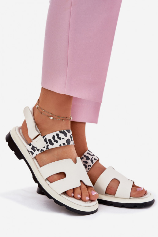 Damensandalen Feminin mit breiten Absätzen mit Leopardenfellmuster Vinceza 66780 Beige Damensandalen Feminin mit breiten Absätzen mit Leopardenfellmuster Vinceza 66780 Beige