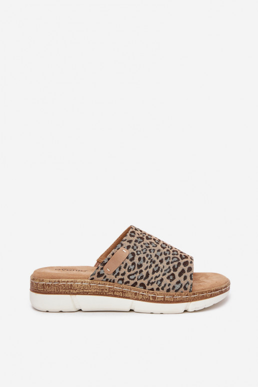 Damenhausschuhe Auf einem Keil mit Leopardenfellmuster Norozi Damenhausschuhe Auf einem Keil mit Leopardenfellmuster Norozi