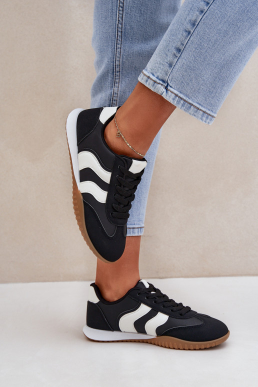 Klassische Sneaker Feminin aus Öko-Leder schZuarze Farbe Es mussretina Klassische Sneaker Feminin aus Öko-Leder schZuarze Farbe Es mussretina