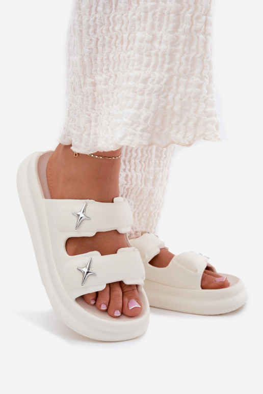 Leichte Hausschuhe Damenhausschuhe mit einer Plattform elfenbeinfarbe FaloZuena Leichte Hausschuhe Damenhausschuhe mit einer Plattform elfenbeinfarbe FaloZuena