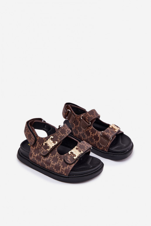 Kindersandalen mit Klebeverschlüssen Ze goldene Farbemi Detalami braune Farbe Cavina Kindersandalen mit Klebeverschlüssen Ze goldene Farbemi Detalami braune Farbe Cavina