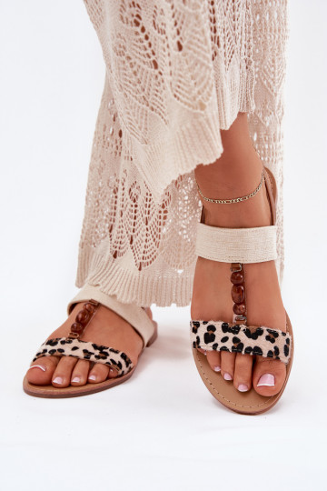 Flache Damen-Sandalen mit Perlen im Leopardenmuster in Sandfarbe Virona 2