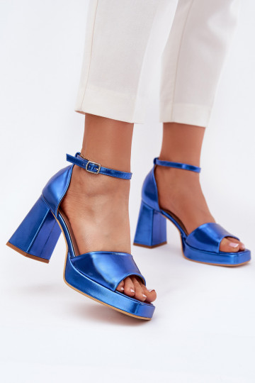 Lackierte Damen Sandalen mit Absatz in Blau Tai turirila
