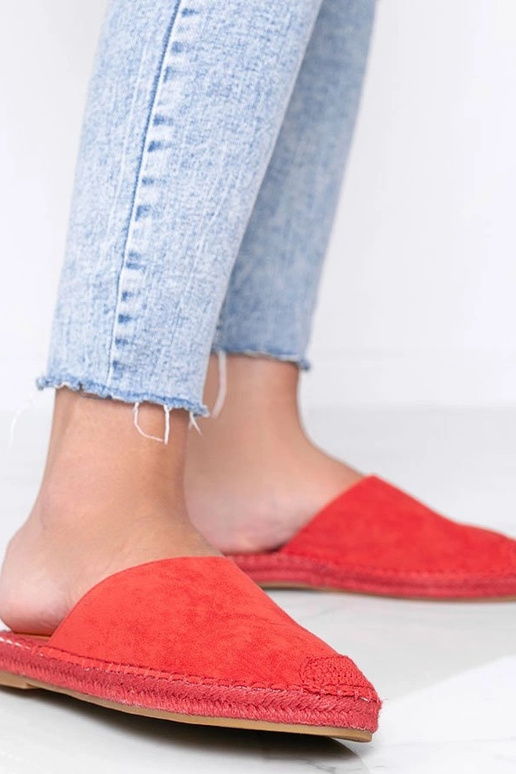 Rote geschlossene Sandalen, „Wenus"