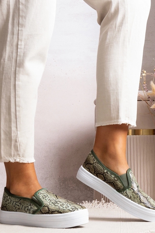 Grüne Slip-On-Sneakers „Irving“