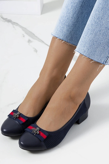 Marineblaue Pumps Seema mit...