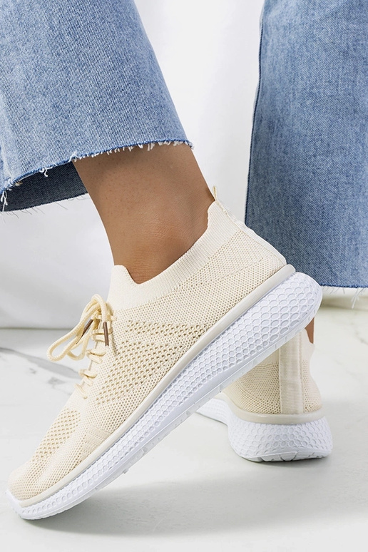 Beige Sport-Sneakers von Michael's