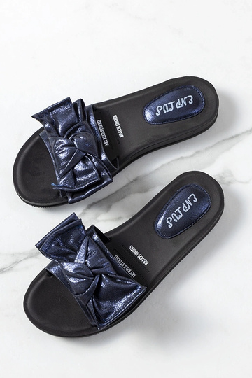 Marineblaue Flip-Flops mit glänzender Schleife Sora 2