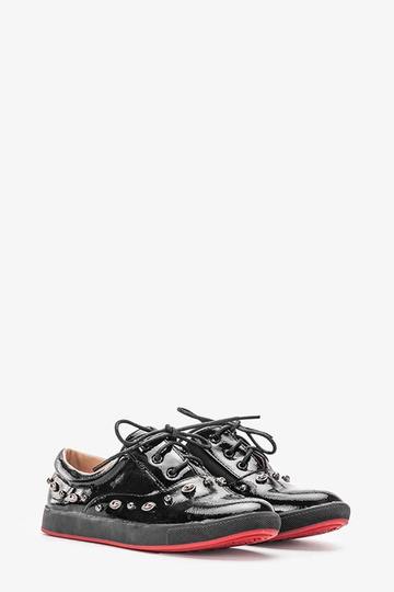 Fatna Kinder-Sneaker aus schwarzem Lackleder