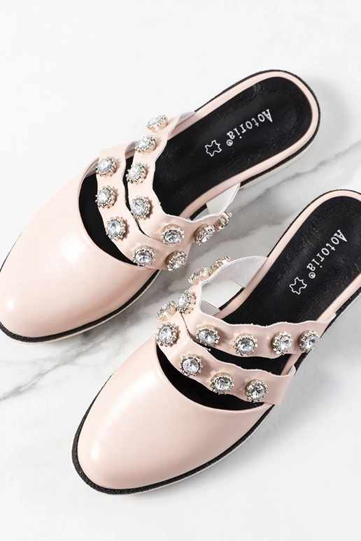 Rosa Flip-Flops mit Nieten von Asselt Rosa Flip-Flops mit Nieten von Asselt