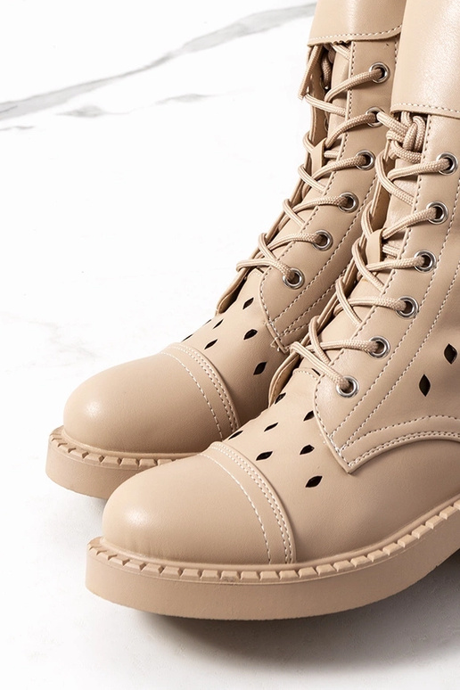Beige durchbrochene Stiefeletten Finlay