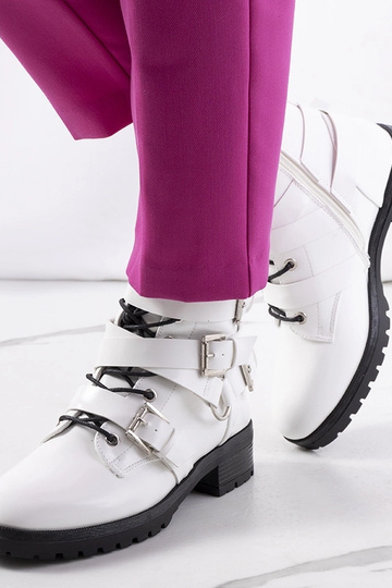Weiße Stiefeletten von Donsa